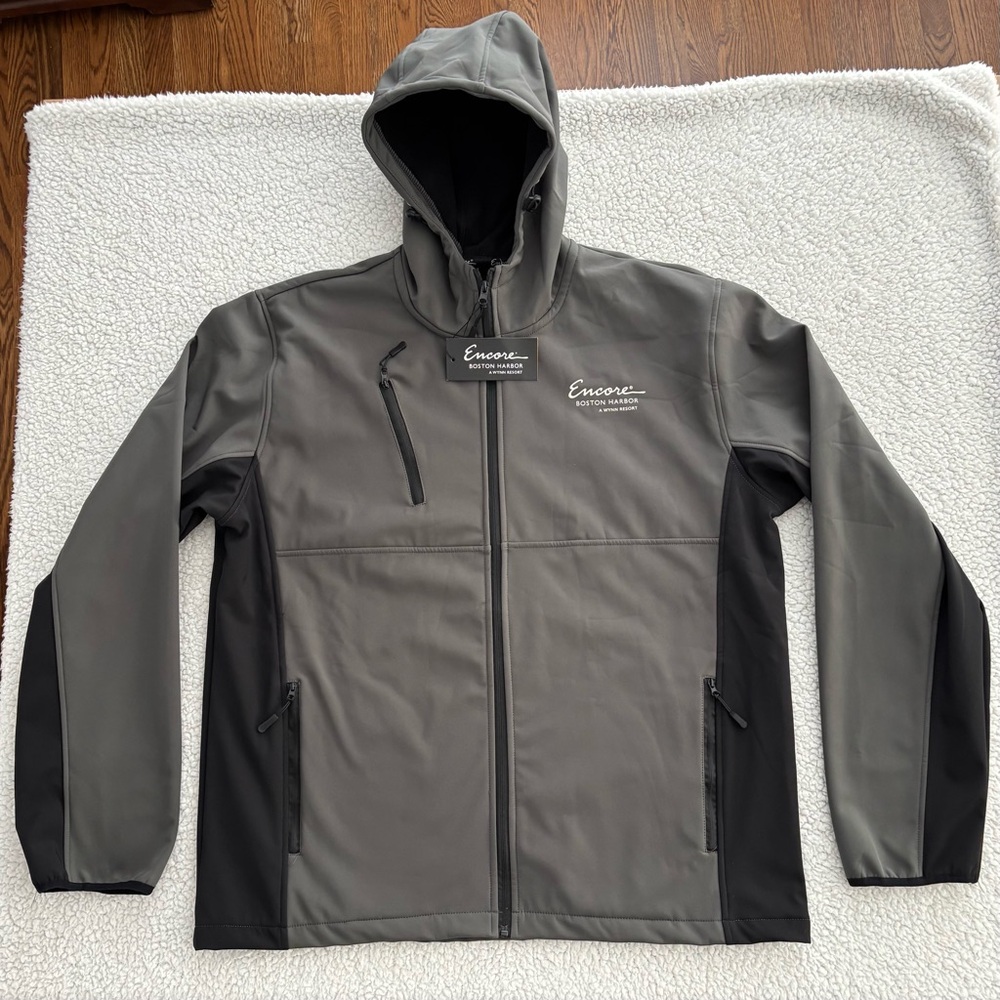 ENCORE BOSTON HARBOR. Unisex Hooded Jacket. Gray/Black. Size 3XL. NWT Fast Ship